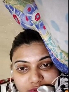 Kolkata Girl Showing Her Boobs on Video Call