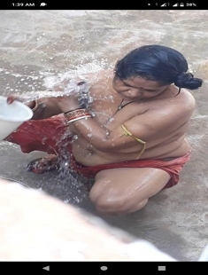 Bhabhi Outdoor Bathing