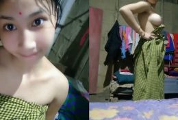 Cute Look Assam Girl Record Nude Selfie