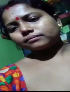 Bengali Boudi Make Video For Husband With Talk