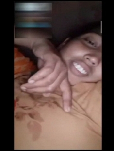 Bangladeshi Sexy Village Girl Fingering On Video Call