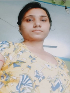 Desi Cute Girl Bathing On VideoCall